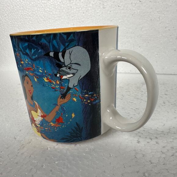 Vintage Pocahontas Collectible Mug Coffee Cup 1990s The Disney Store John Smith - Picture 9 of 9